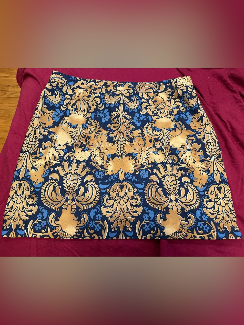 Gorgeous EP Pro Blue and Gold Baroque Print Skirt with shorts- size 16